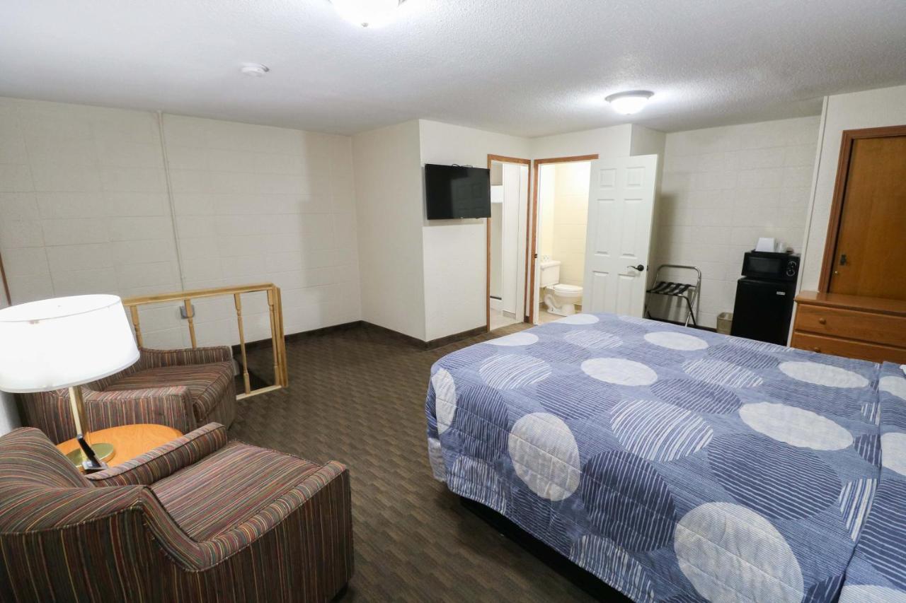 Bear Lodge Motel Sundance Extérieur photo