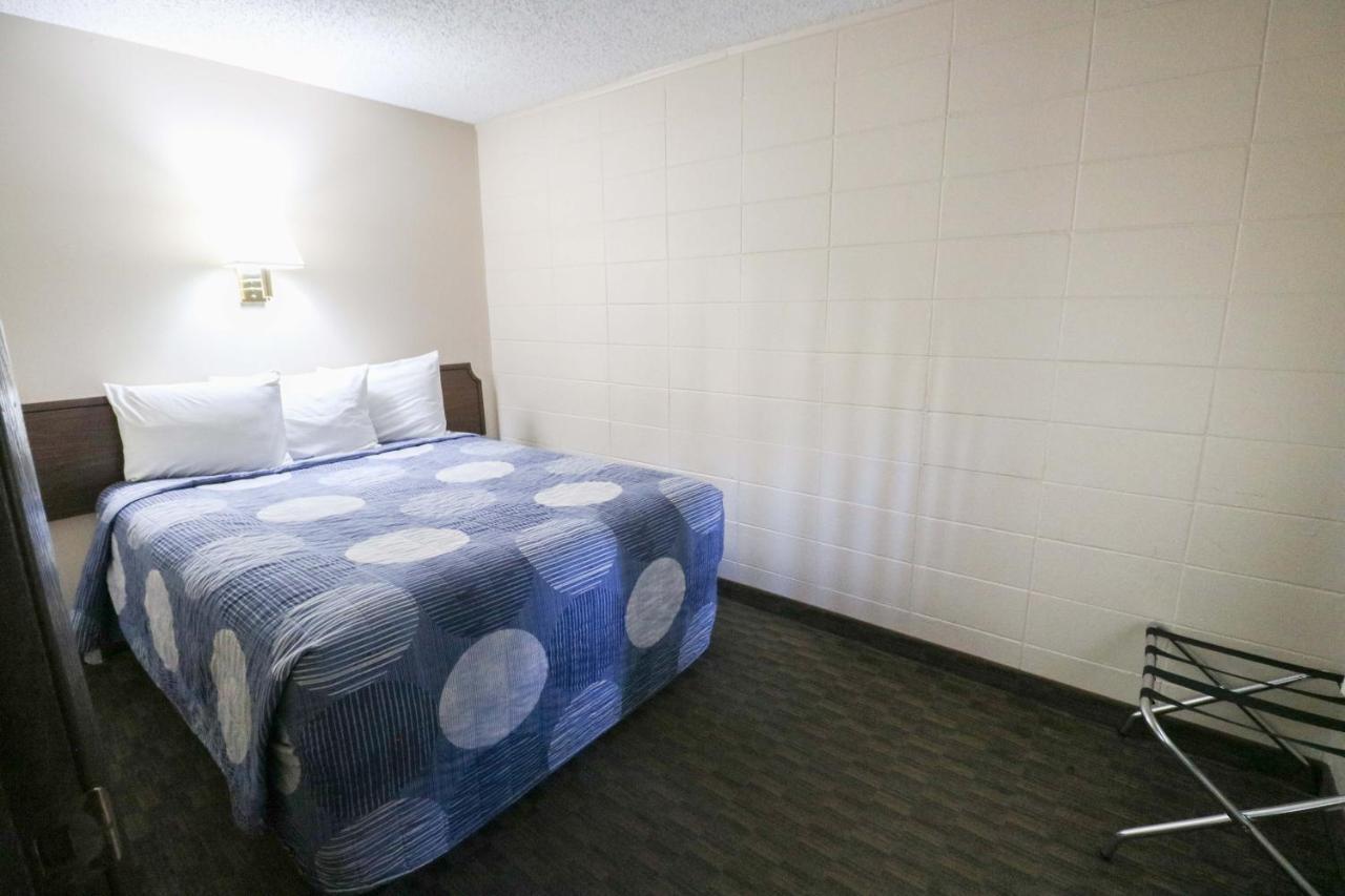 Bear Lodge Motel Sundance Extérieur photo