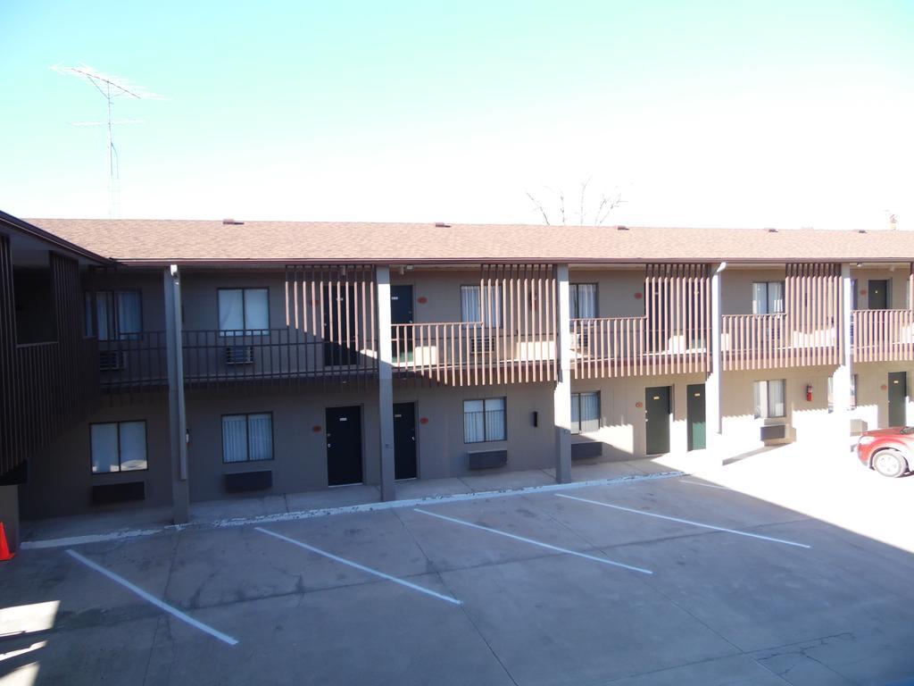 Bear Lodge Motel Sundance Extérieur photo